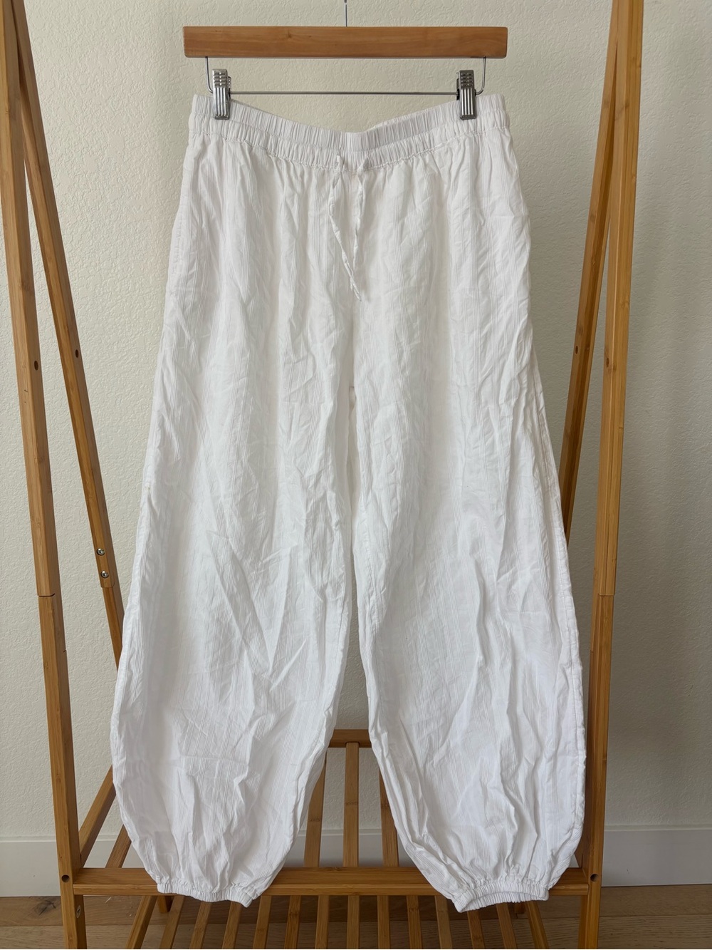 OVERSLEPT by Aerie Seersucker
Balloon Pant